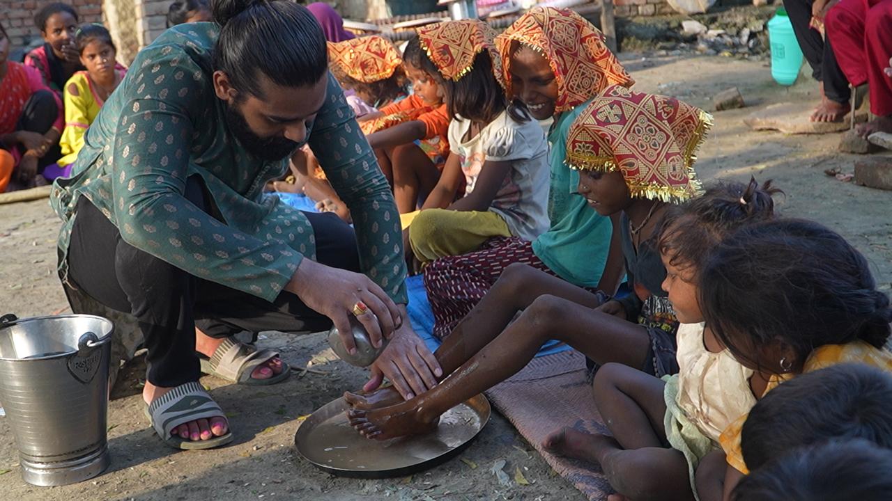 Let's Celebrate This Navratri By Feeding Underprivileged Kanyas.